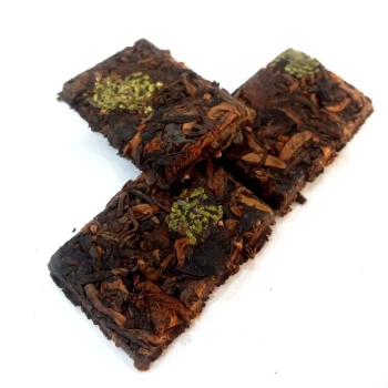 Чай Пуэр Шу с травой Сан Ци, 100 гр.